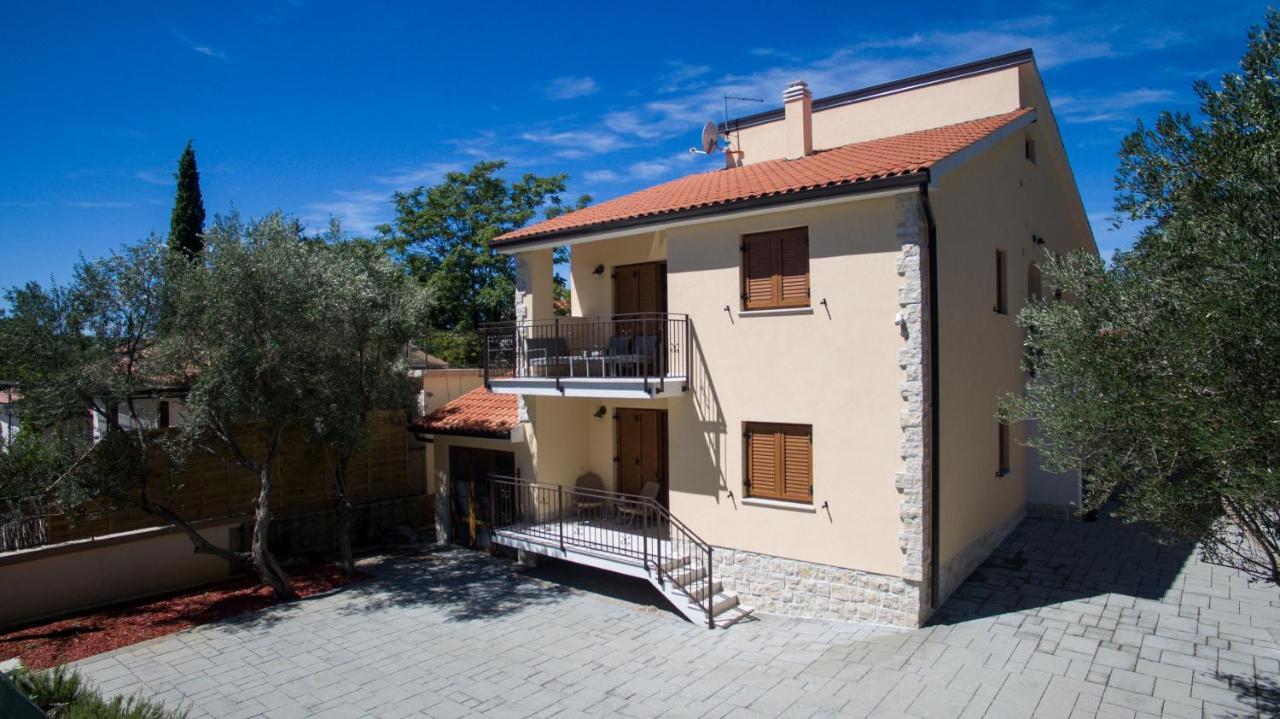 Apartments Villa Diamant With Pool & Whirlpool Čižići Zewnętrze zdjęcie